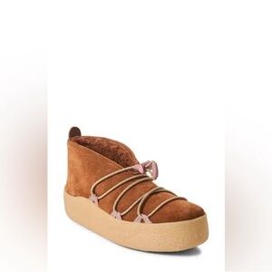 NWT FREE PEOPLE Snowdrop Genuine Shearling Boots - Burnt Caramel Suede